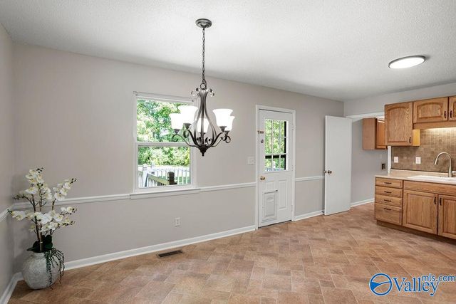 119 Colby Drive NE, Huntsville, AL 35810