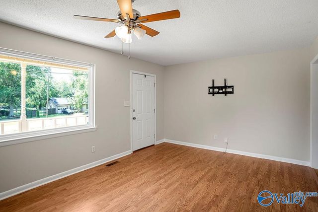 119 Colby Drive NE, Huntsville, AL 35810