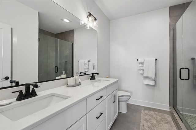 4650 180th Street, Urbandale, IA 50263