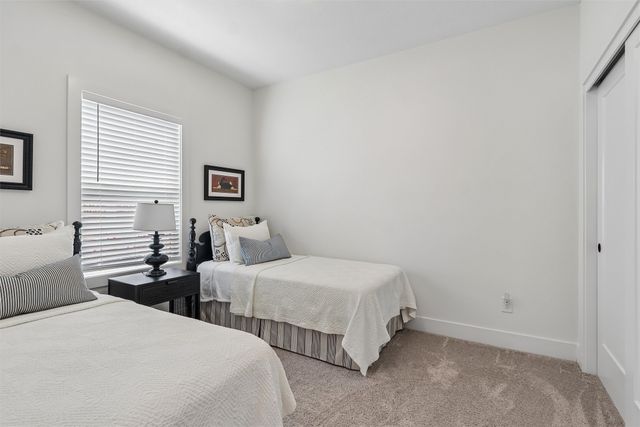 4650 180th Street, Urbandale, IA 50263