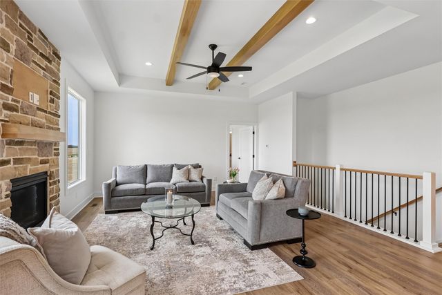 4650 180th Street, Urbandale, IA 50263