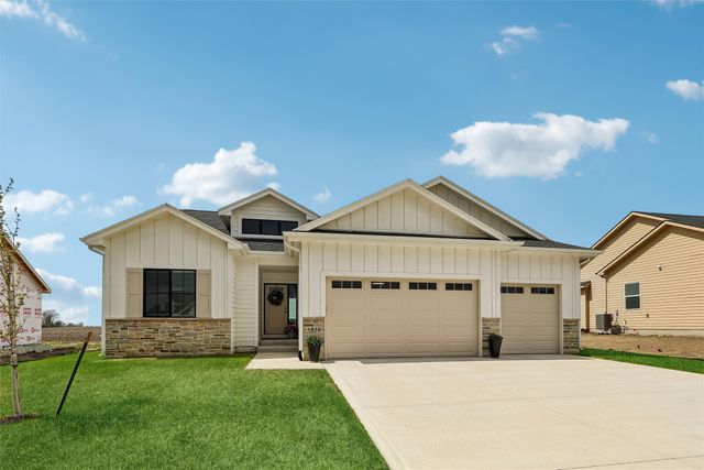 4650 180th Street, Urbandale, IA 50263