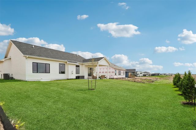 4650 180th Street, Urbandale, IA 50263