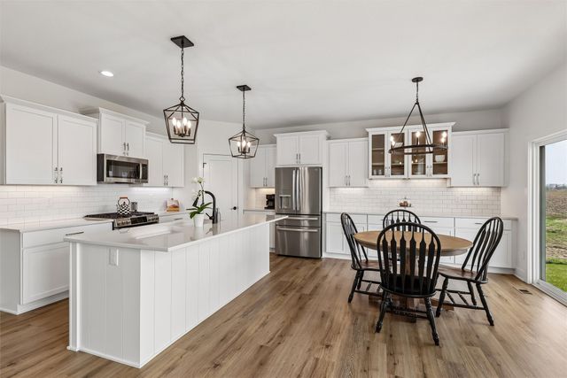 4650 180th Street, Urbandale, IA 50263