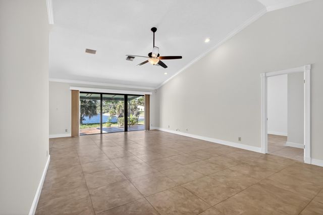 6656 Las Flores Drive, Boca Raton, FL 33433