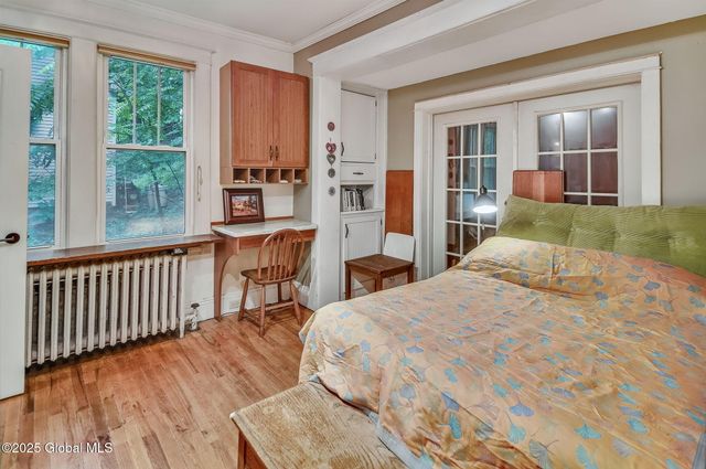 1 Yates Street, Brunswick, NY 12180