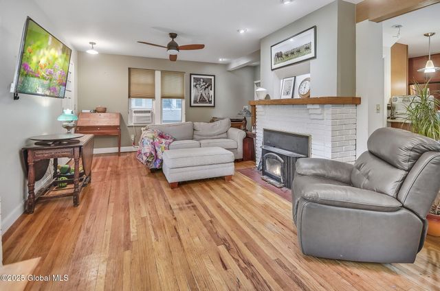 1 Yates Street, Brunswick, NY 12180