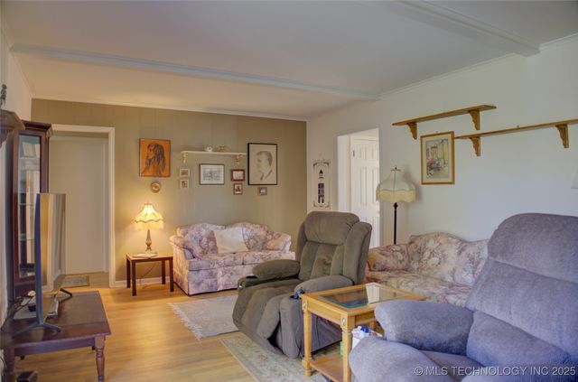 7261 E 57th Street, Tulsa, OK 74145