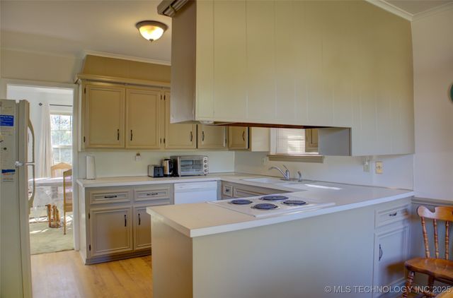 7261 E 57th Street, Tulsa, OK 74145