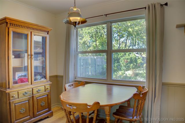 7261 E 57th Street, Tulsa, OK 74145