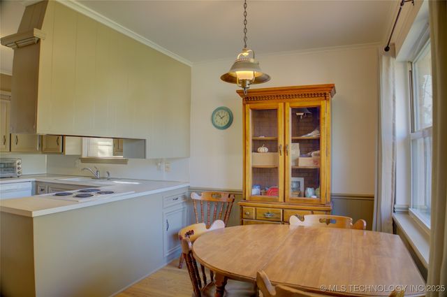 7261 E 57th Street, Tulsa, OK 74145