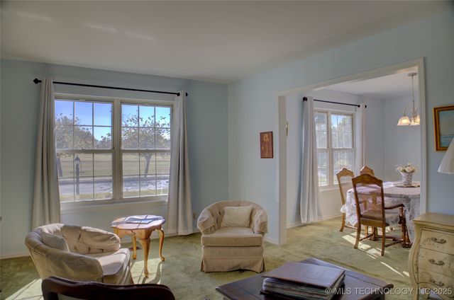 7261 E 57th Street, Tulsa, OK 74145