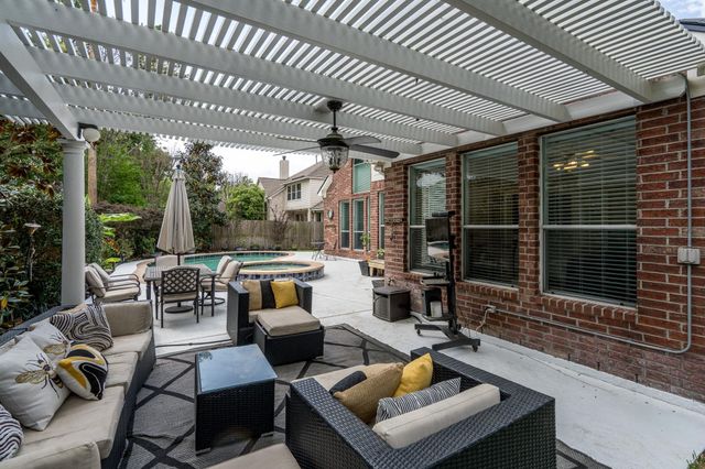 15618 Stable Brook Circle, Cypress, TX 77429