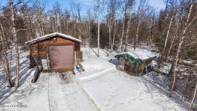 2537 E Carney Road, Wasilla, AK 99654