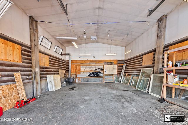 2537 E Carney Road, Wasilla, AK 99654