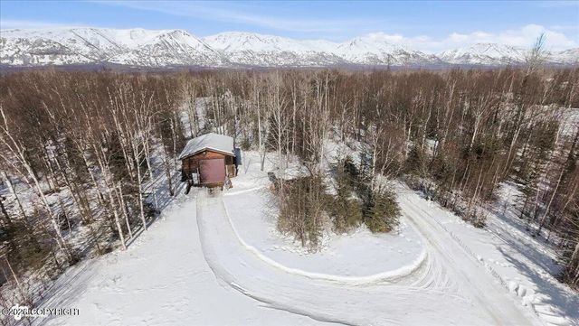 2537 E Carney Road, Wasilla, AK 99654