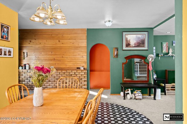 2537 E Carney Road, Wasilla, AK 99654