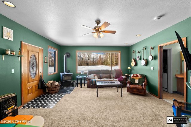 2537 E Carney Road, Wasilla, AK 99654