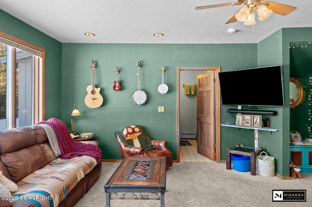 2537 E Carney Road, Wasilla, AK 99654