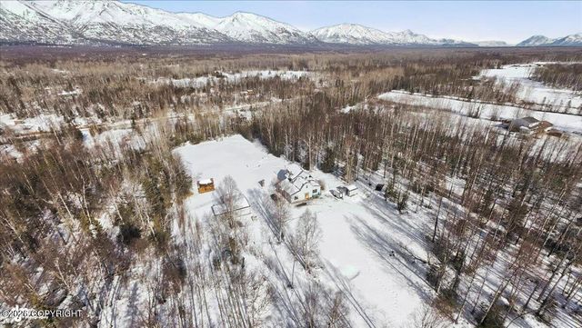 2537 E Carney Road, Wasilla, AK 99654