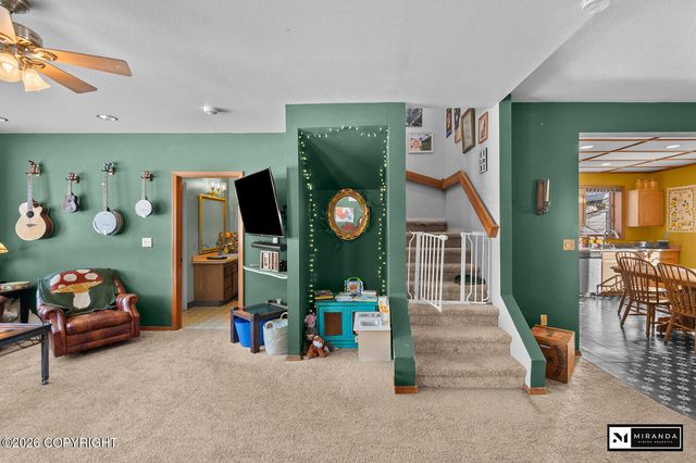 2537 E Carney Road, Wasilla, AK 99654