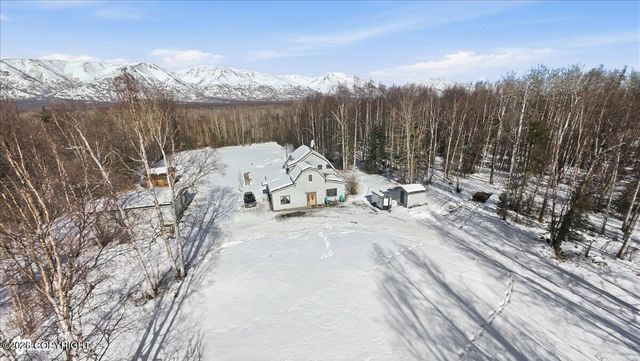 2537 E Carney Road, Wasilla, AK 99654