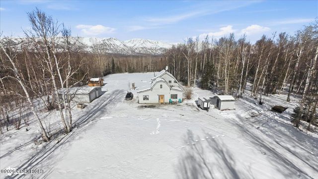 2537 E Carney Road, Wasilla, AK 99654