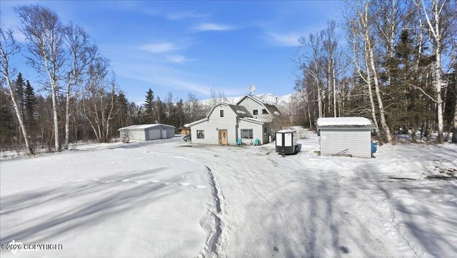 2537 E Carney Road, Wasilla, AK 99654