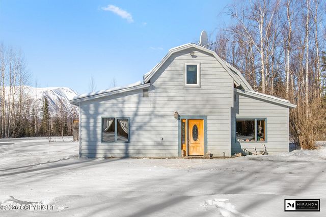 2537 E Carney Road, Wasilla, AK 99654
