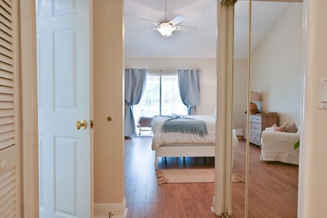 12828 Meadowbreeze Drive, Wellington, FL 33414