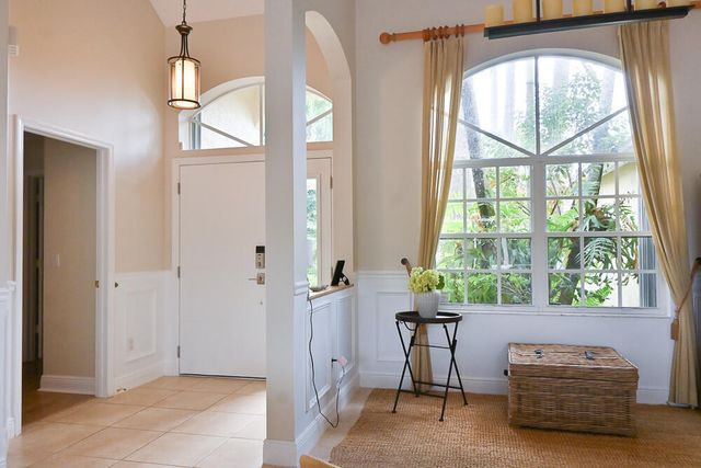 12828 Meadowbreeze Drive, Wellington, FL 33414