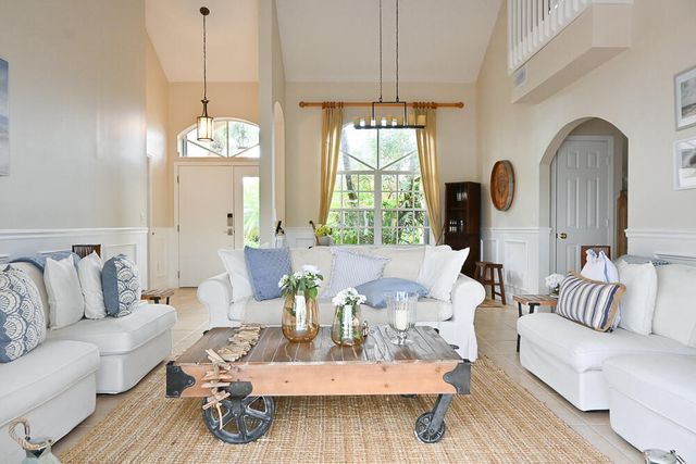 12828 Meadowbreeze Drive, Wellington, FL 33414