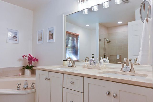 12828 Meadowbreeze Drive, Wellington, FL 33414