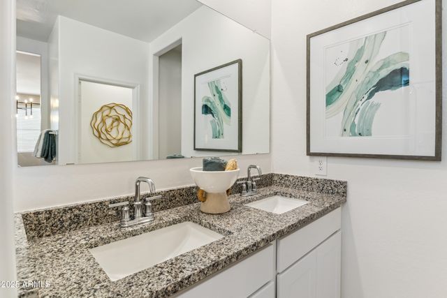 157 S ALMONER Lane, Casa Grande, AZ 85122