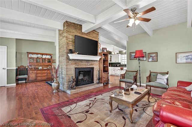 1704 Weeks Lane, Fort Smith, AR 72903