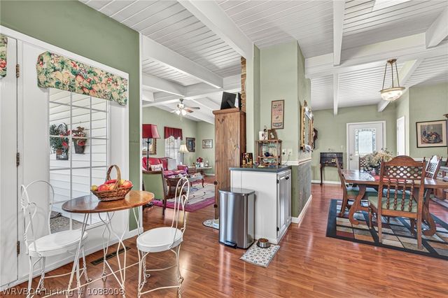 1704 Weeks Lane, Fort Smith, AR 72903