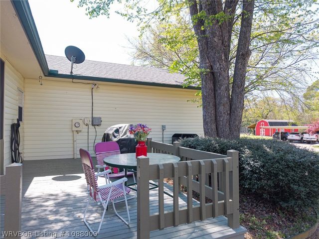 1704 Weeks Lane, Fort Smith, AR 72903