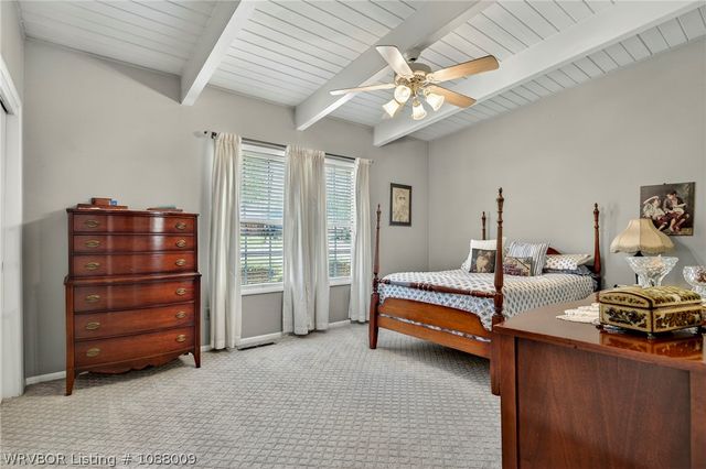 1704 Weeks Lane, Fort Smith, AR 72903