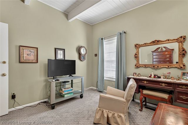 1704 Weeks Lane, Fort Smith, AR 72903