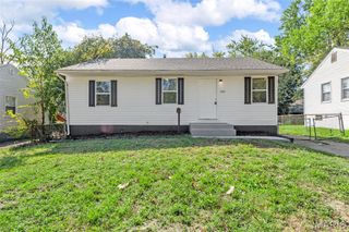 320 Lanark Road, St Louis, MO 63137