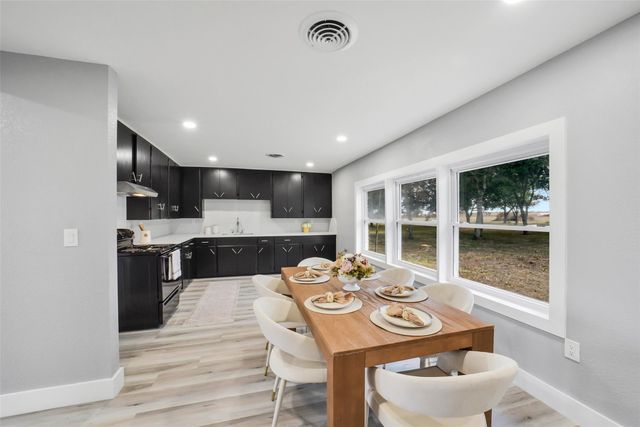 2265 County Road 312, Louise, TX 77455