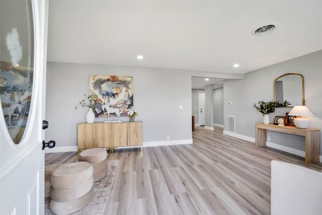 2265 County Road 312, Louise, TX 77455