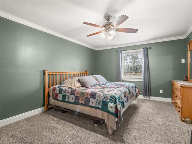 1080 Pecan Avenue, Deridder, LA 70634