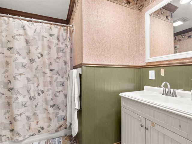 1080 Pecan Avenue, Deridder, LA 70634