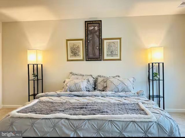 166 SICKLER CT, Sicklerville, NJ 08081