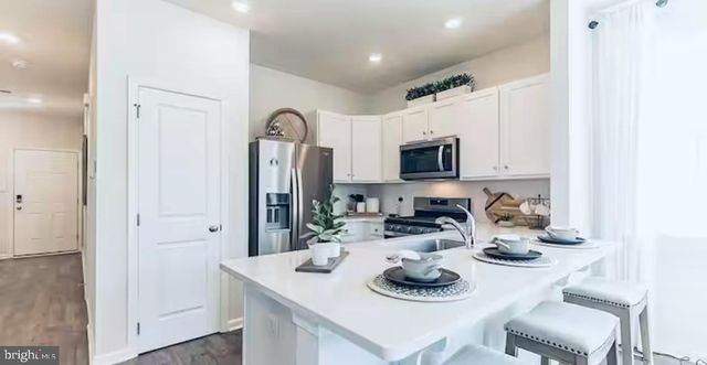 166 SICKLER CT, Sicklerville, NJ 08081