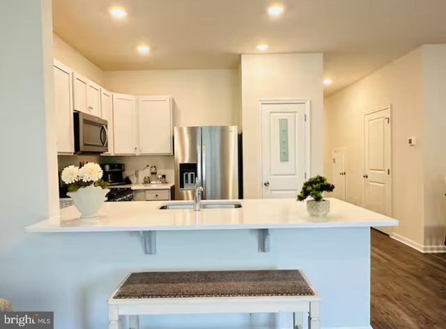 166 SICKLER CT, Sicklerville, NJ 08081