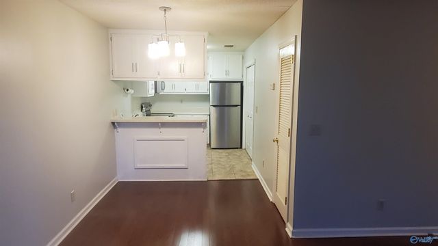 2090 Greenwood Place, Huntsville, AL 35802