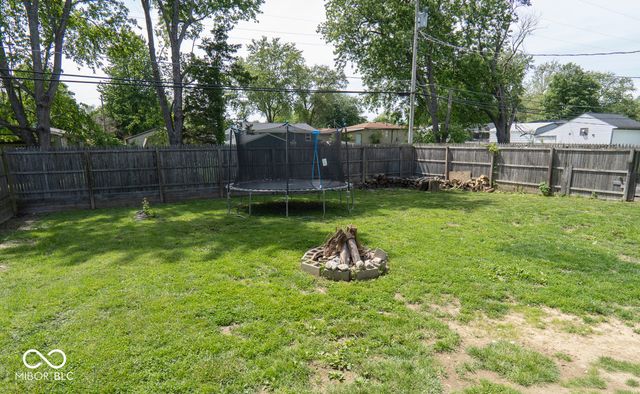 5537 N Clover Bush Drive, Fairland, IN 46126