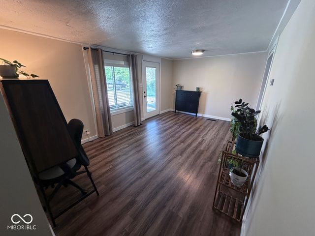 5537 N Clover Bush Drive, Fairland, IN 46126